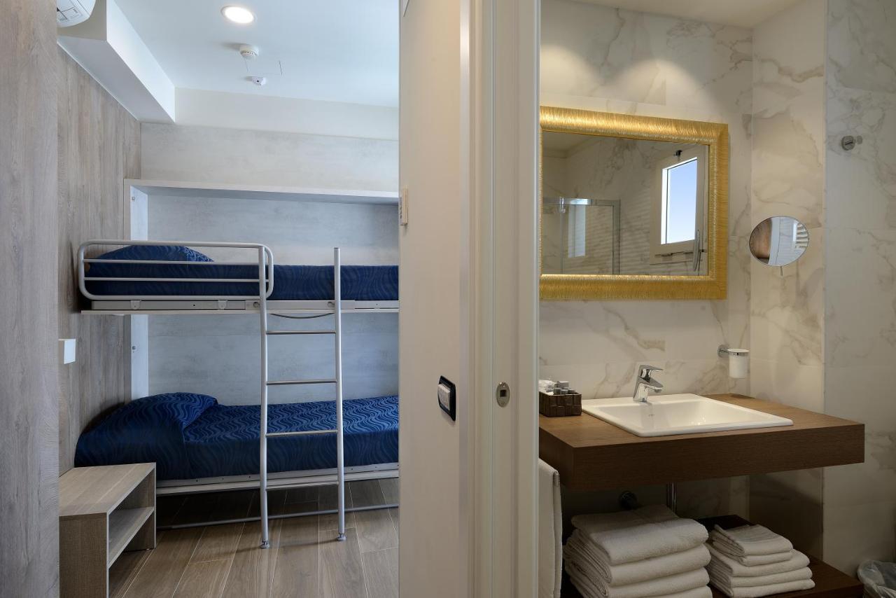 Hotel Marilena Riccione Esterno foto
