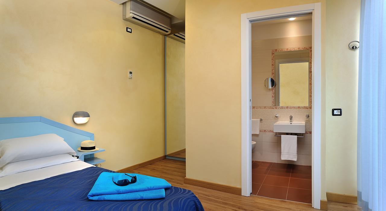 Hotel Marilena Riccione Esterno foto