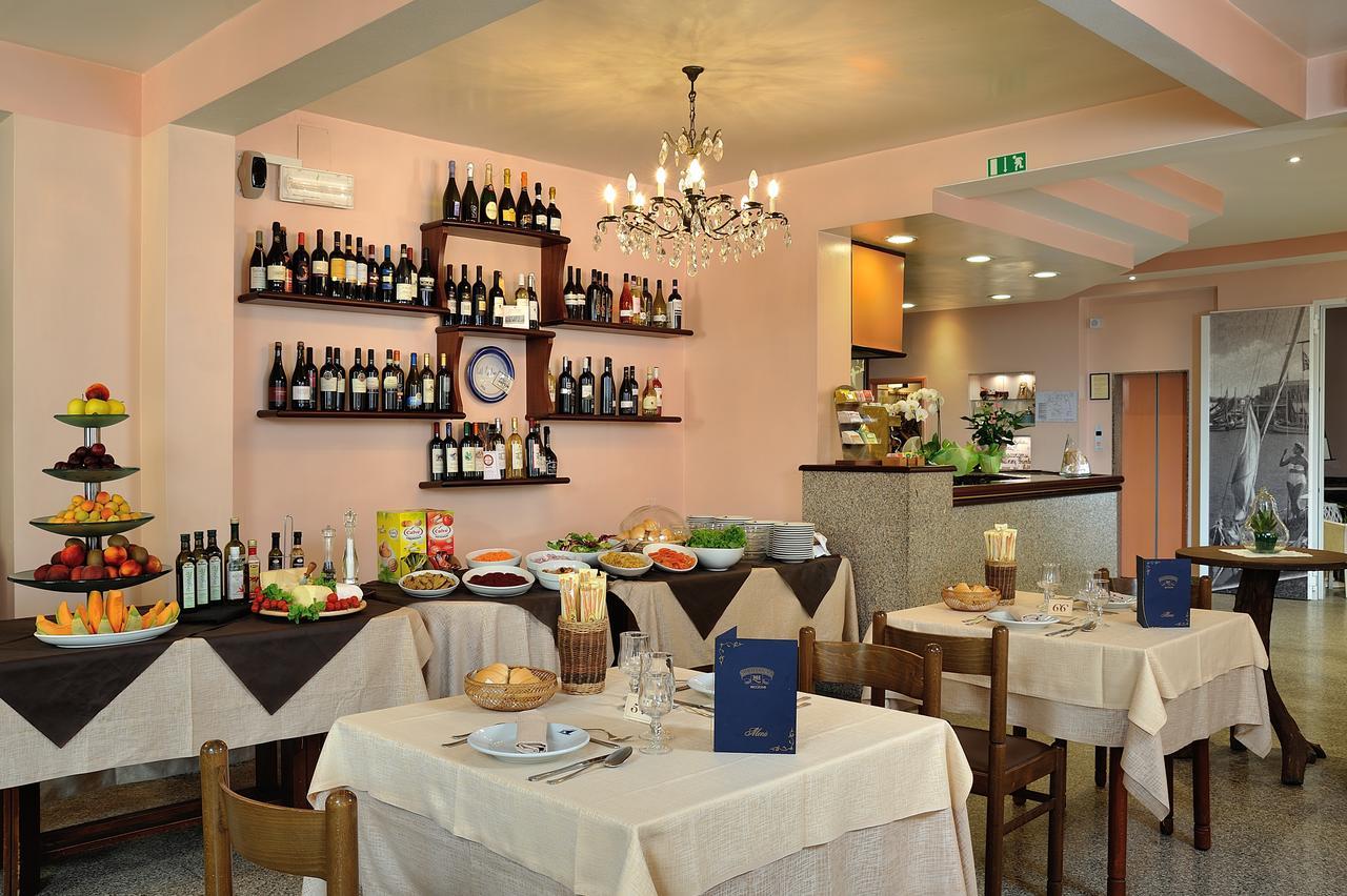 Hotel Marilena Riccione Esterno foto