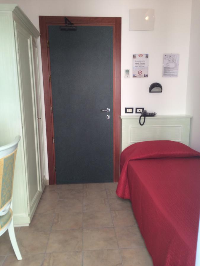 Hotel Marilena Riccione Esterno foto