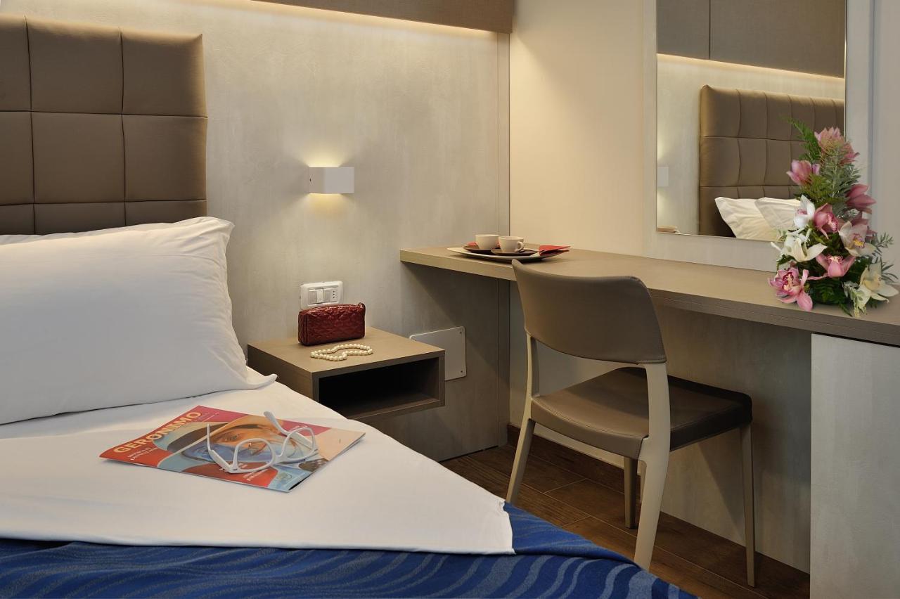 Hotel Marilena Riccione Esterno foto